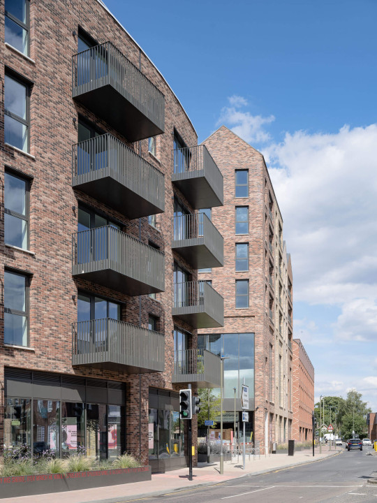Magna Square