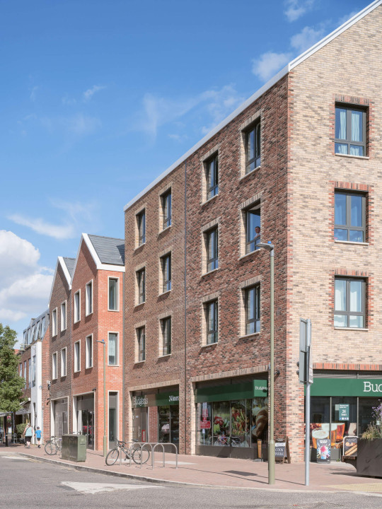 Magna Square