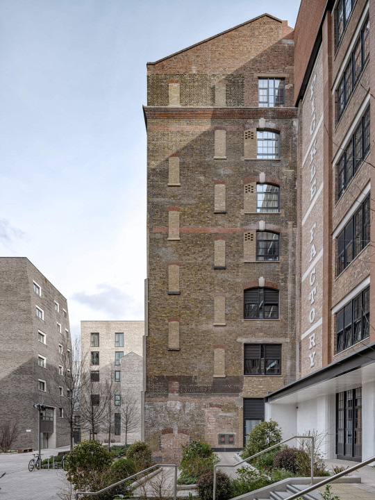 London Square Bermondsey