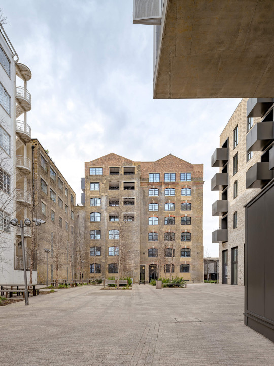 London Square Bermondsey