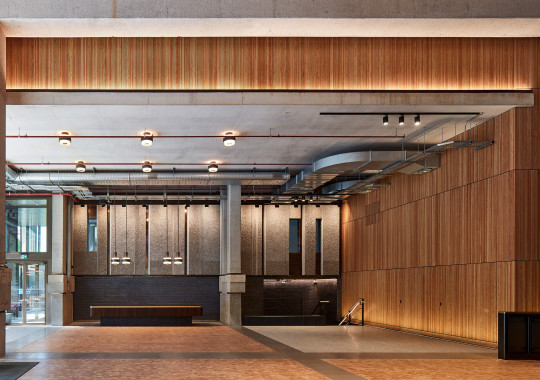 76 Southbank