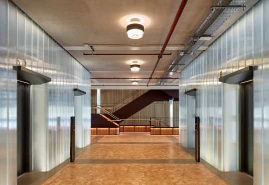 76 Southbank