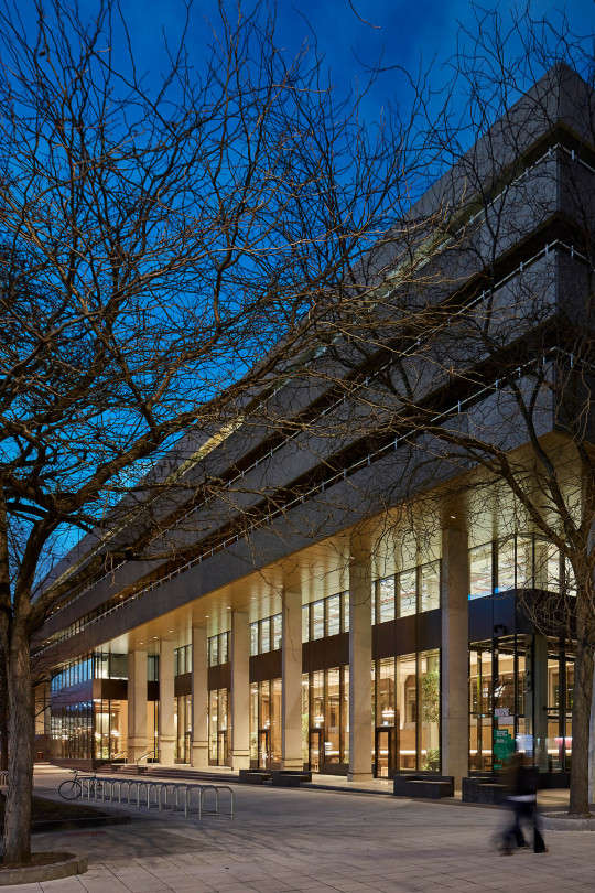 76 Southbank