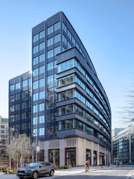 1 Keskidee Square