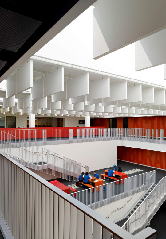 Dagenham Park School