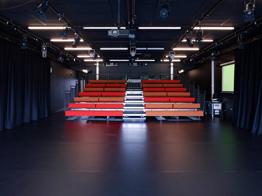 Dagenham Park School
