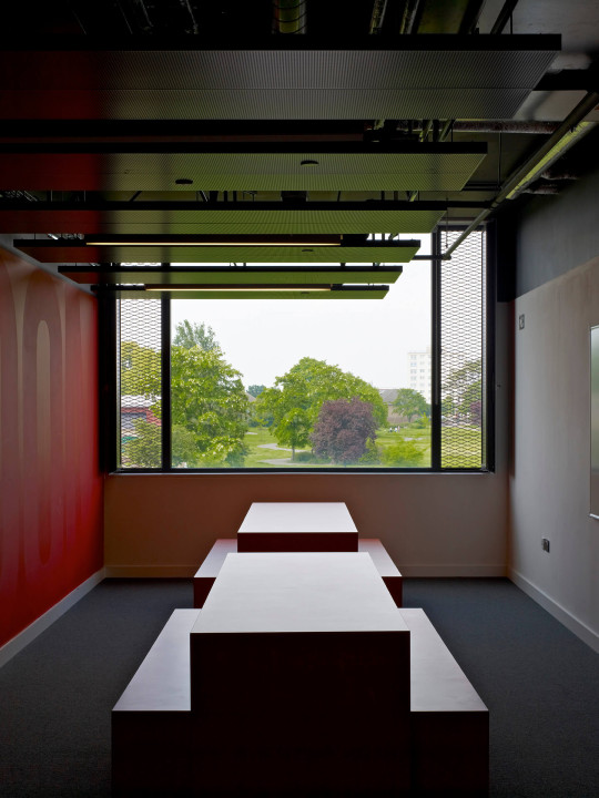 Dagenham Park School