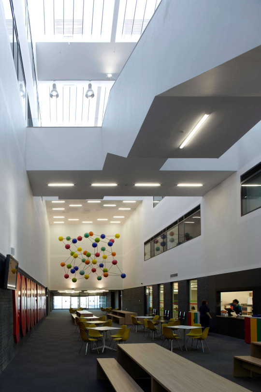 Kingswood College