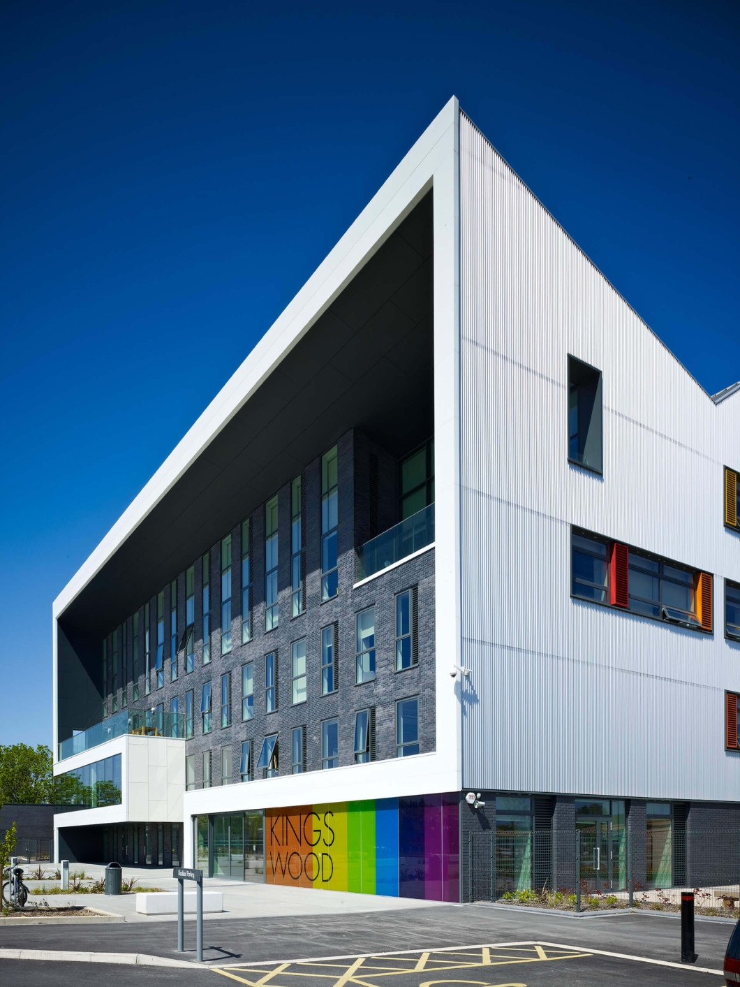 Kingswood College