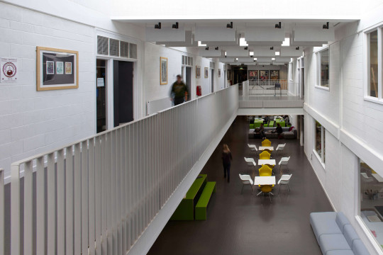 Oaklands College