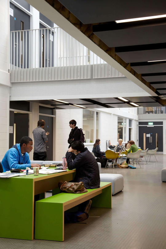 Oaklands College