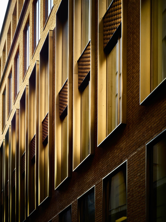One King William Street