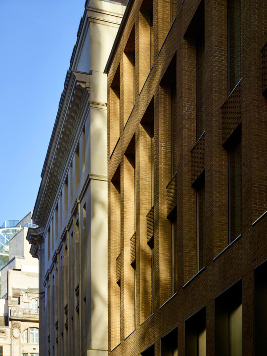 One King William Street