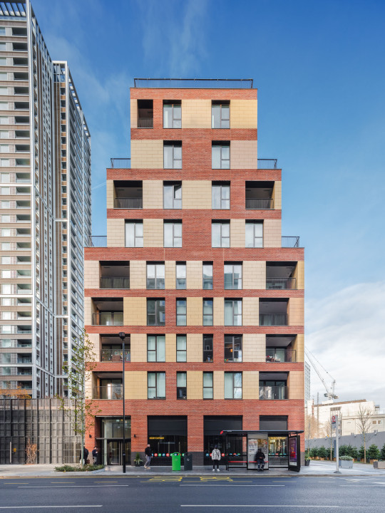 West Grove, Elephant Park