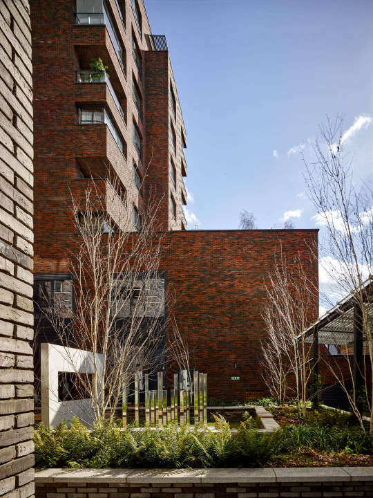 121 Upper Richmond Road