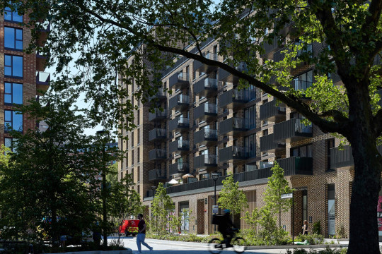 Park Central West, Elephant Park