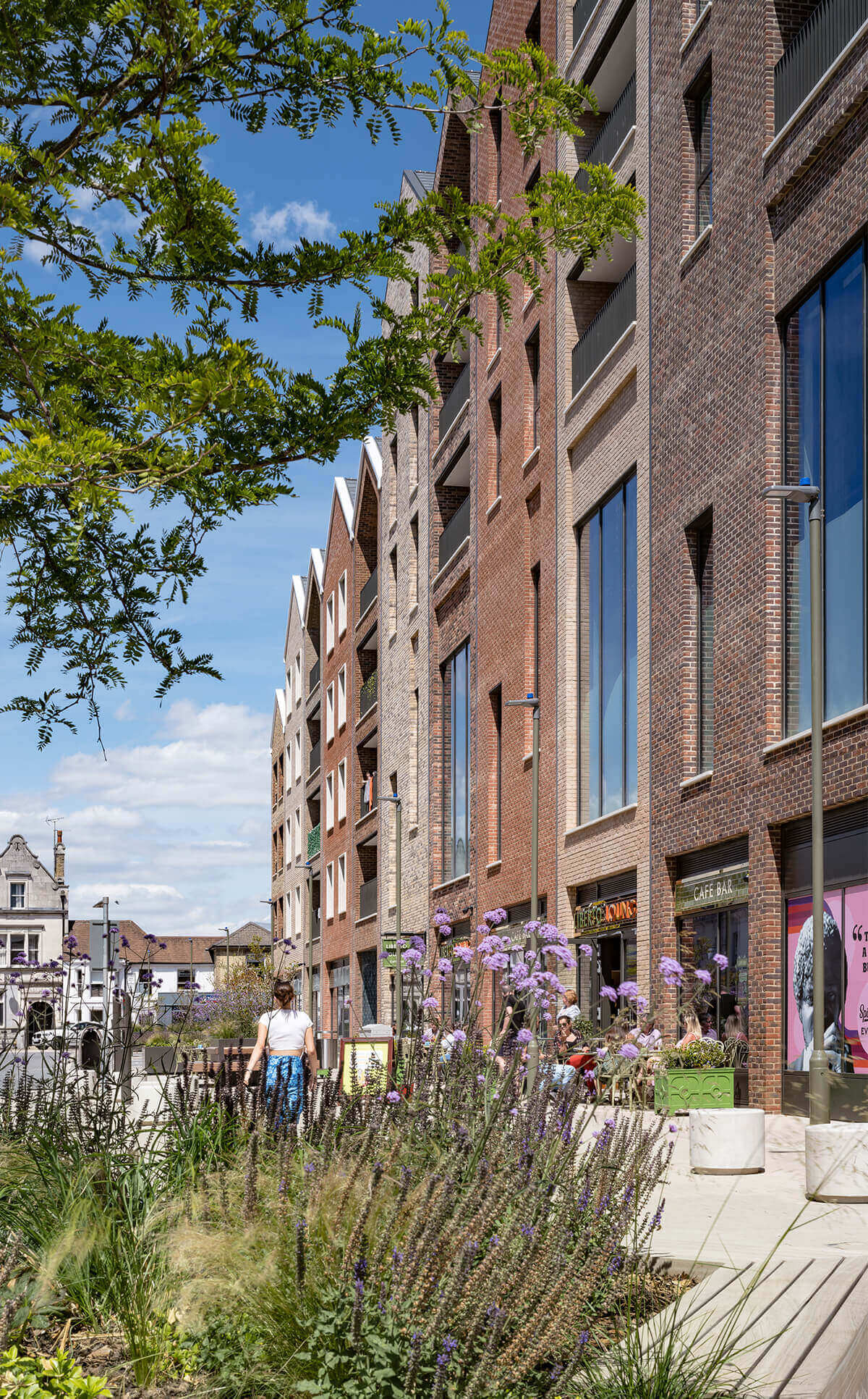 Magna Square