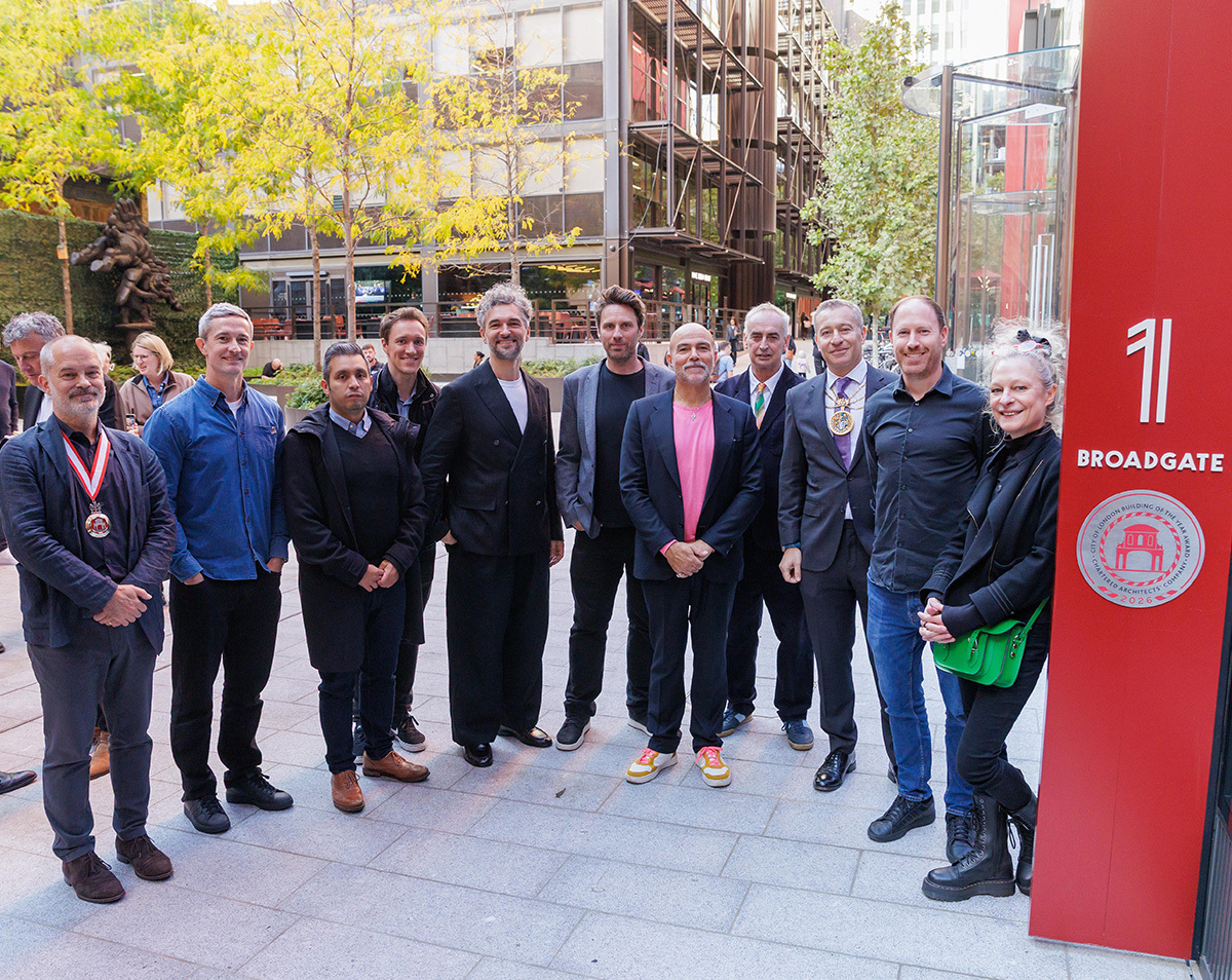City of London Building of the Year Award Plaque unveiled at 1 Broadgate