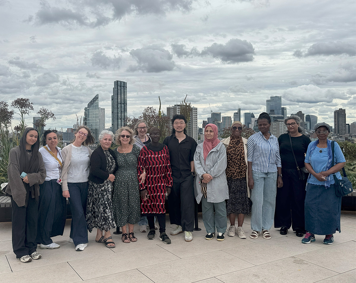 St Luke’s Community Centre Multicultural Women’s group visit Angel Square 